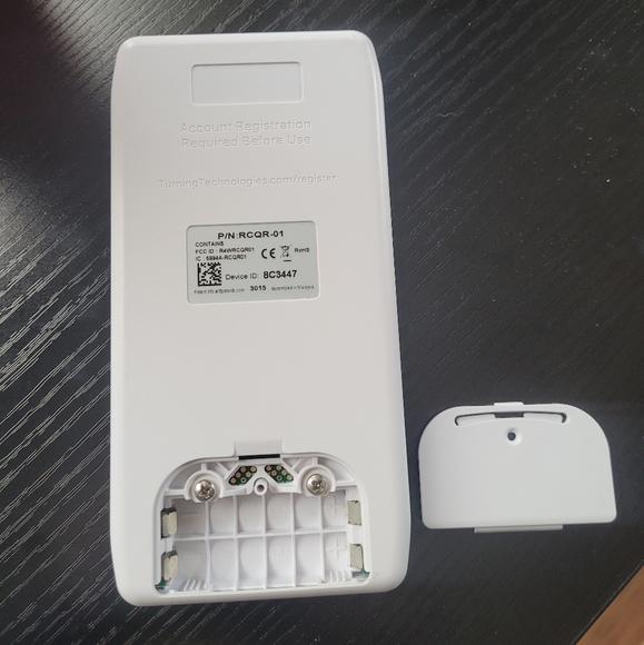 Turning Technologies QT Device - Picture 2 of 3